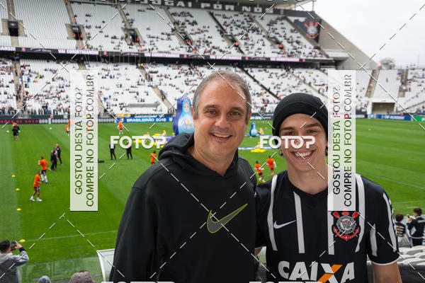 Buy your photos of the eventCorinthians X Fluminense - Brasileir�o on Fotop