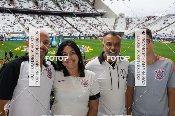 Buy your photos of the eventCorinthians X Fluminense - Brasileir�o on Fotop