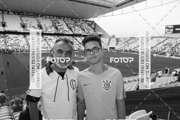 Buy your photos of the eventCorinthians X Fluminense - Brasileir�o on Fotop
