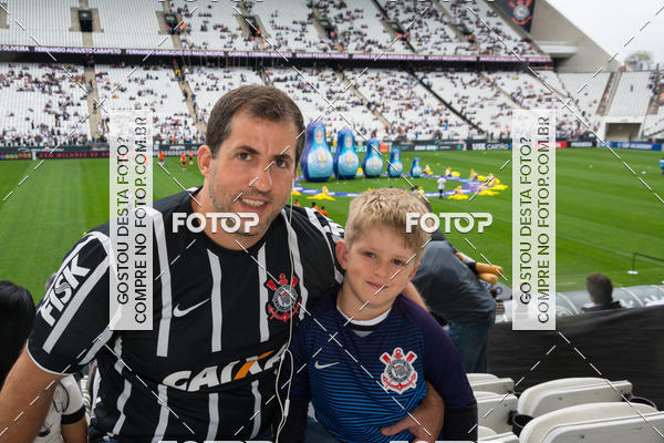Buy your photos of the eventCorinthians X Fluminense - Brasileir�o on Fotop