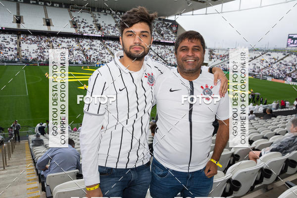 Buy your photos of the eventCorinthians X Fluminense - Brasileir�o on Fotop