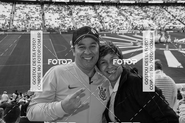 Buy your photos of the eventCorinthians X Fluminense - Brasileir�o on Fotop