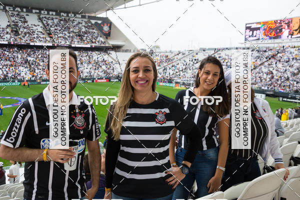 Buy your photos of the eventCorinthians X Fluminense - Brasileir�o on Fotop
