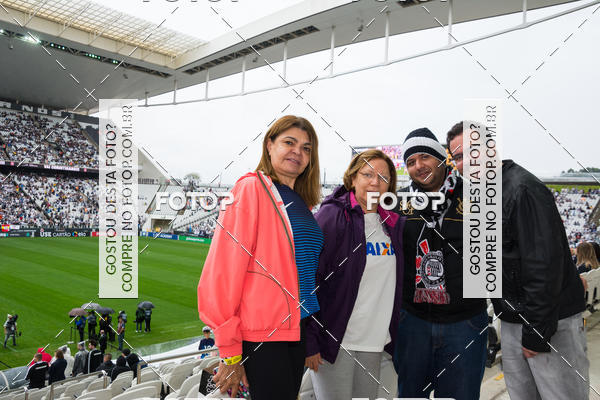 Buy your photos of the eventCorinthians X Fluminense - Brasileir�o on Fotop