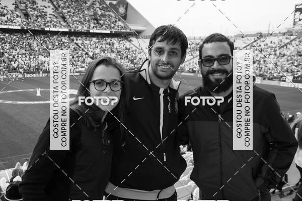 Buy your photos of the eventCorinthians X Fluminense - Brasileir�o on Fotop