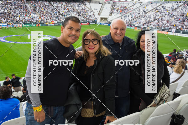 Buy your photos of the eventCorinthians X Fluminense - Brasileir�o on Fotop