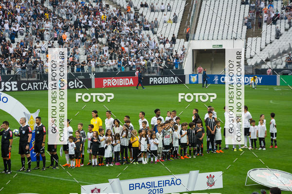 Buy your photos of the eventCorinthians X Fluminense - Brasileir�o on Fotop