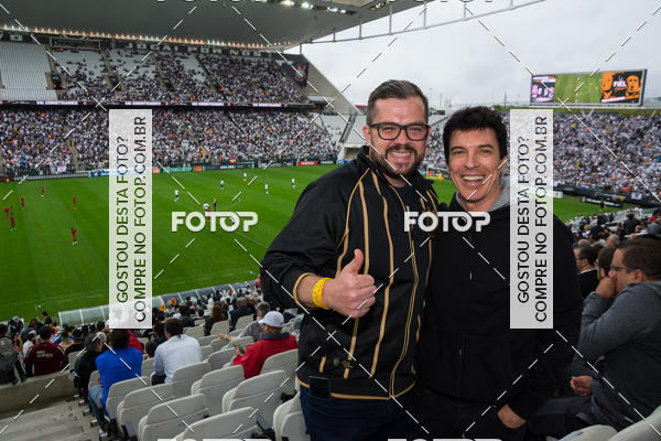 Buy your photos of the eventCorinthians X Fluminense - Brasileir�o on Fotop