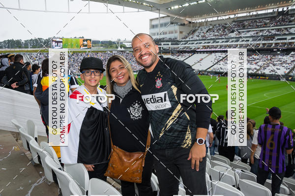 Buy your photos of the eventCorinthians X Fluminense - Brasileir�o on Fotop