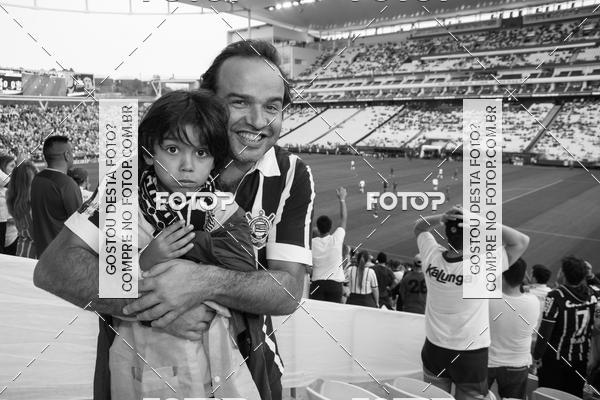 Buy your photos of the eventCorinthians X Fluminense - Brasileir�o on Fotop