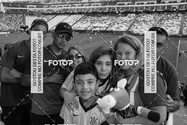 Buy your photos of the eventCorinthians X Fluminense - Brasileir�o on Fotop