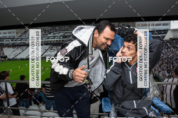 Buy your photos of the eventCorinthians X Fluminense - Brasileir�o on Fotop