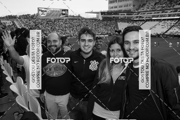Buy your photos of the eventCorinthians X Fluminense - Brasileir�o on Fotop