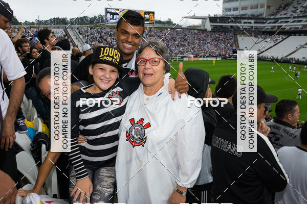 Buy your photos of the eventCorinthians X Fluminense - Brasileir�o on Fotop