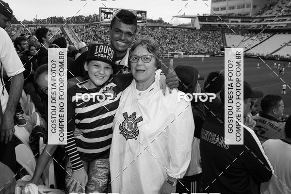 Buy your photos of the eventCorinthians X Fluminense - Brasileir�o on Fotop