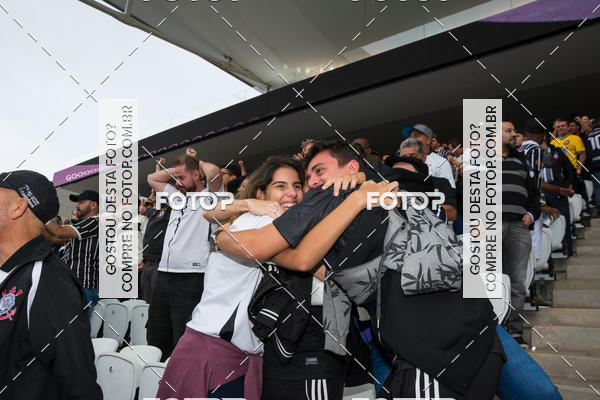 Buy your photos of the eventCorinthians X Fluminense - Brasileir�o on Fotop