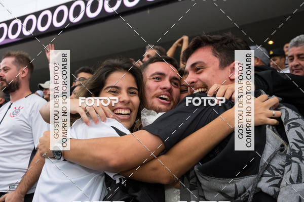 Buy your photos of the eventCorinthians X Fluminense - Brasileir�o on Fotop