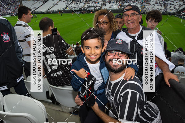 Buy your photos of the eventCorinthians X Fluminense - Brasileir�o on Fotop