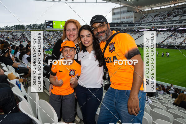 Buy your photos of the eventCorinthians X Fluminense - Brasileir�o on Fotop