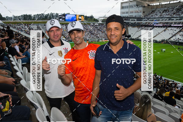 Buy your photos of the eventCorinthians X Fluminense - Brasileir�o on Fotop