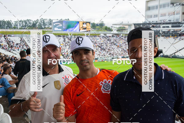 Buy your photos of the eventCorinthians X Fluminense - Brasileir�o on Fotop