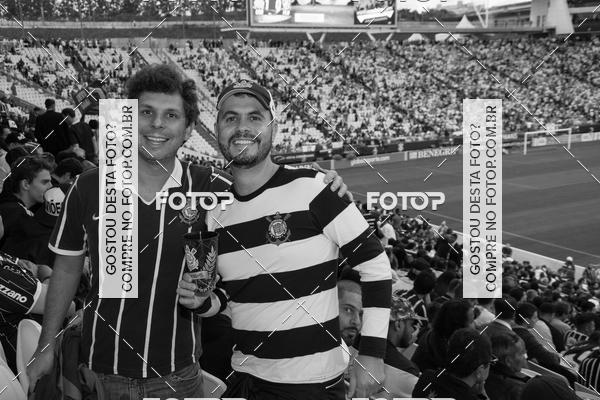 Buy your photos of the eventCorinthians X Fluminense - Brasileir�o on Fotop