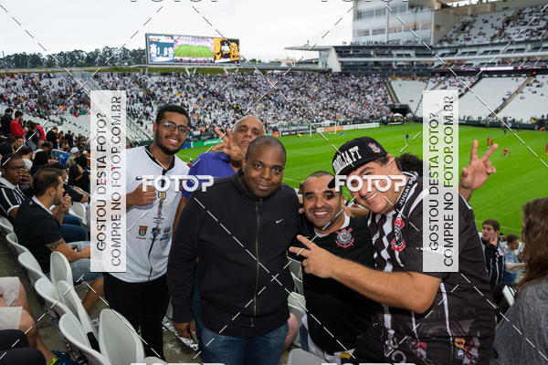Buy your photos of the eventCorinthians X Fluminense - Brasileir�o on Fotop