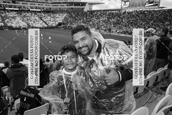 Buy your photos of the eventCorinthians X Fluminense - Brasileir�o on Fotop