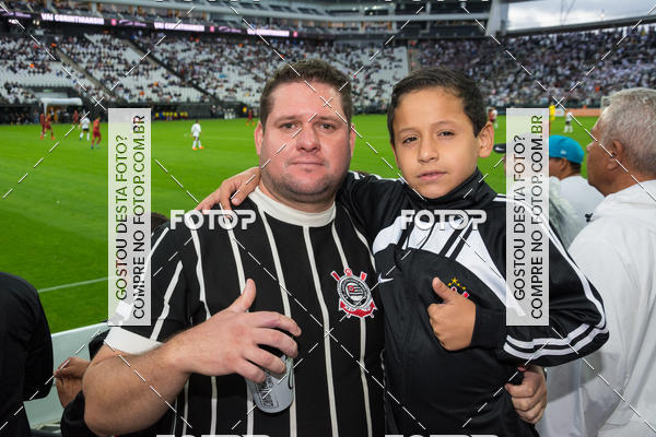 Buy your photos of the eventCorinthians X Fluminense - Brasileir�o on Fotop