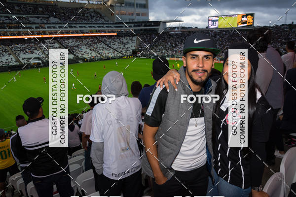 Buy your photos of the eventCorinthians X Fluminense - Brasileir�o on Fotop