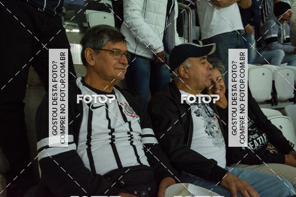 Buy your photos of the eventCorinthians X Fluminense - Brasileir�o on Fotop