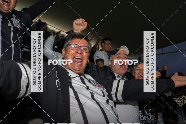 Buy your photos of the eventCorinthians X Fluminense - Brasileir�o on Fotop