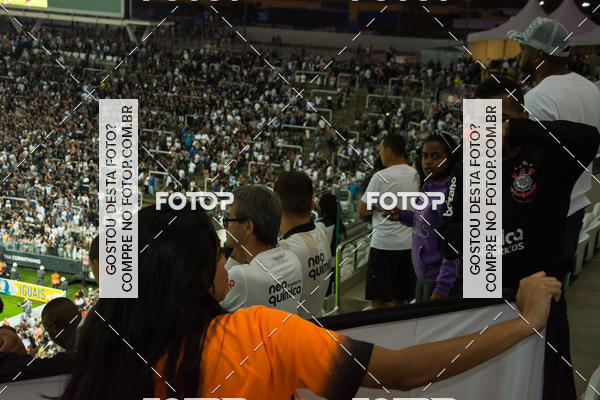 Buy your photos of the eventCorinthians X Fluminense - Brasileir�o on Fotop
