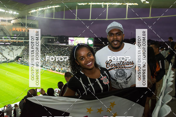 Buy your photos of the eventCorinthians X Fluminense - Brasileir�o on Fotop