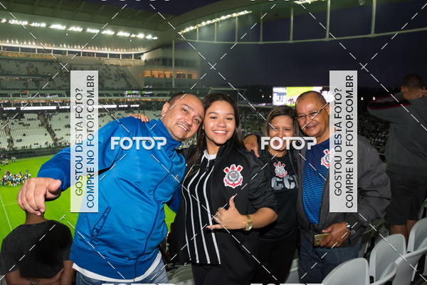 Buy your photos of the eventCorinthians X Fluminense - Brasileir�o on Fotop