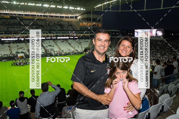 Buy your photos of the eventCorinthians X Fluminense - Brasileir�o on Fotop