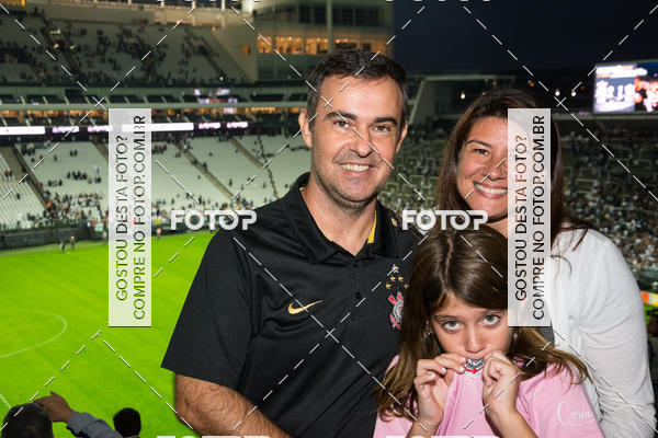 Buy your photos of the eventCorinthians X Fluminense - Brasileir�o on Fotop