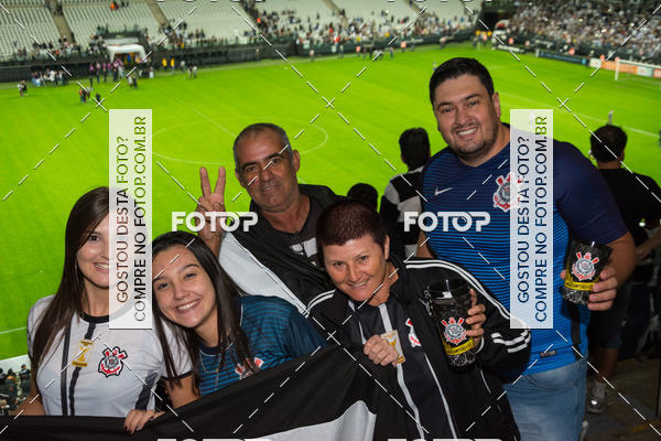 Buy your photos of the eventCorinthians X Fluminense - Brasileir�o on Fotop