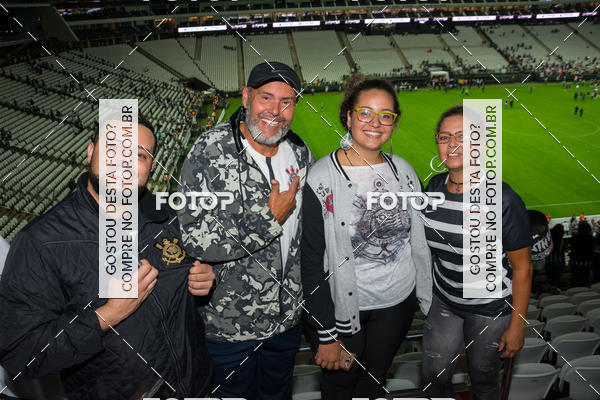 Buy your photos of the eventCorinthians X Fluminense - Brasileir�o on Fotop