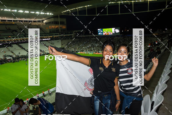 Buy your photos of the eventCorinthians X Fluminense - Brasileir�o on Fotop