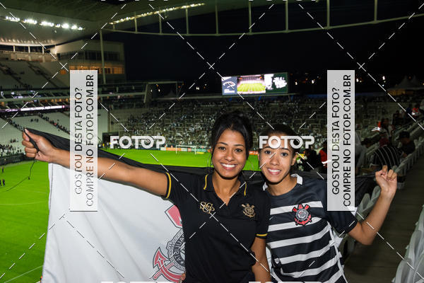 Buy your photos of the eventCorinthians X Fluminense - Brasileir�o on Fotop
