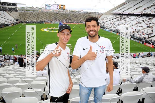 Buy your photos of the eventCorinthians X Fluminense - Brasileir�o on Fotop
