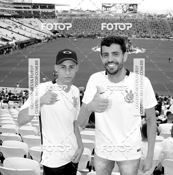 Buy your photos of the eventCorinthians X Fluminense - Brasileir�o on Fotop