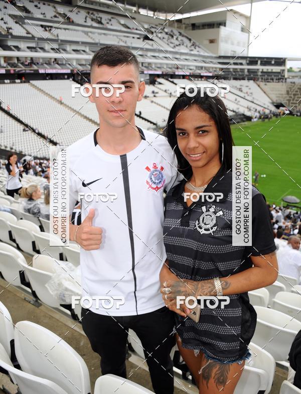 Buy your photos of the eventCorinthians X Fluminense - Brasileir�o on Fotop