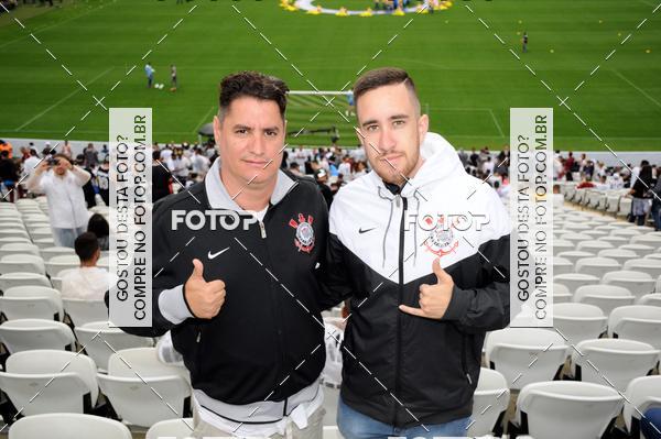 Buy your photos of the eventCorinthians X Fluminense - Brasileir�o on Fotop