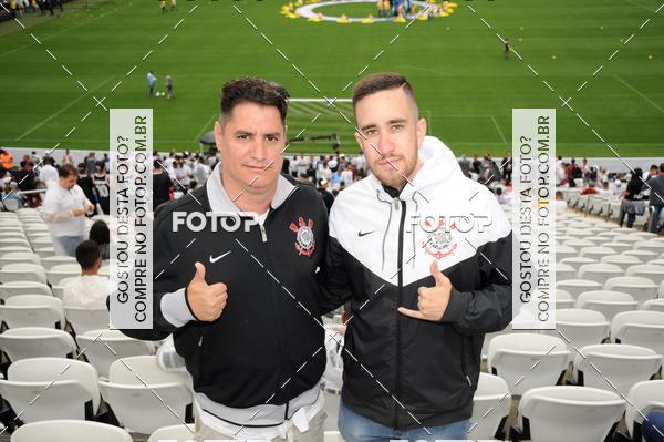Buy your photos of the eventCorinthians X Fluminense - Brasileir�o on Fotop