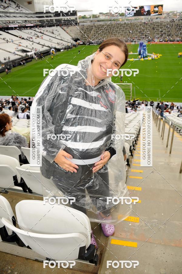 Buy your photos of the eventCorinthians X Fluminense - Brasileir�o on Fotop