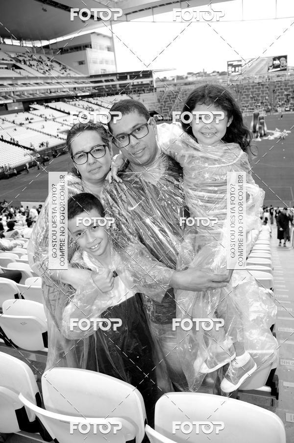 Buy your photos of the eventCorinthians X Fluminense - Brasileir�o on Fotop