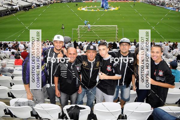 Buy your photos of the eventCorinthians X Fluminense - Brasileir�o on Fotop