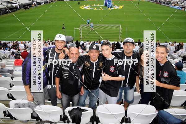 Buy your photos of the eventCorinthians X Fluminense - Brasileir�o on Fotop